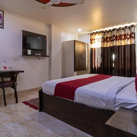 Hotel The Amour Dx Near Igi Airport Delhi 뉴델리 외부 사진