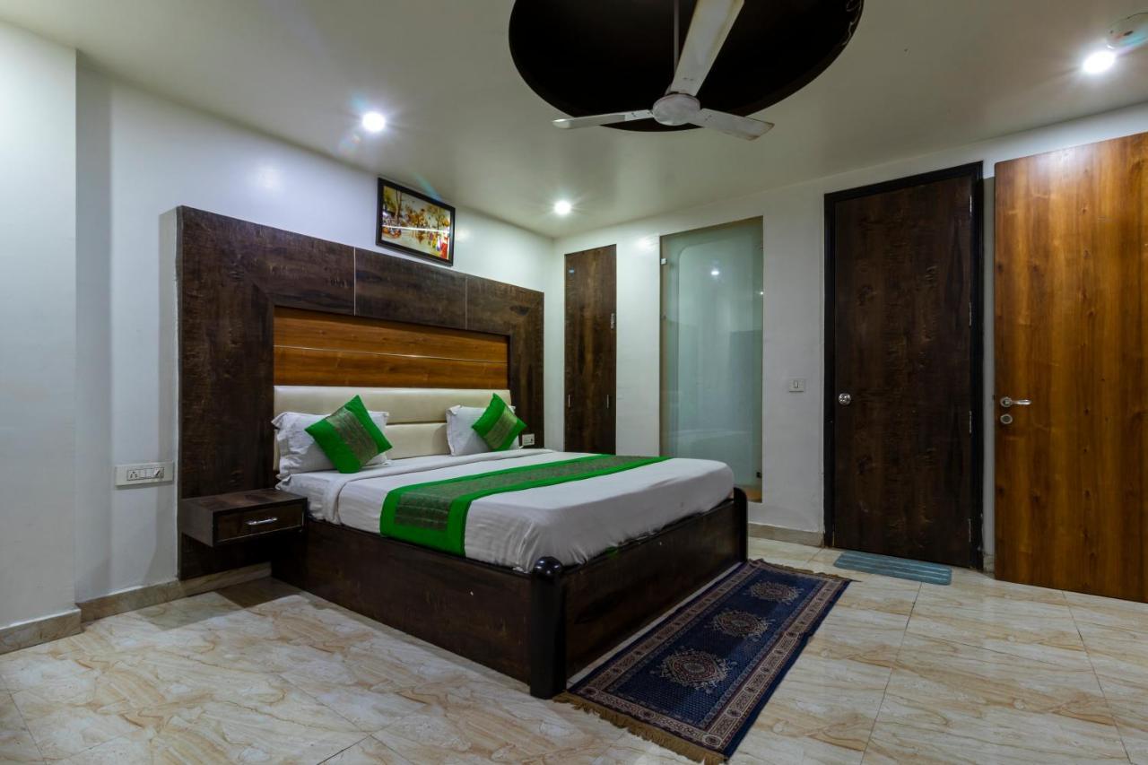 Hotel The Amour Dx Near Igi Airport Delhi 뉴델리 외부 사진