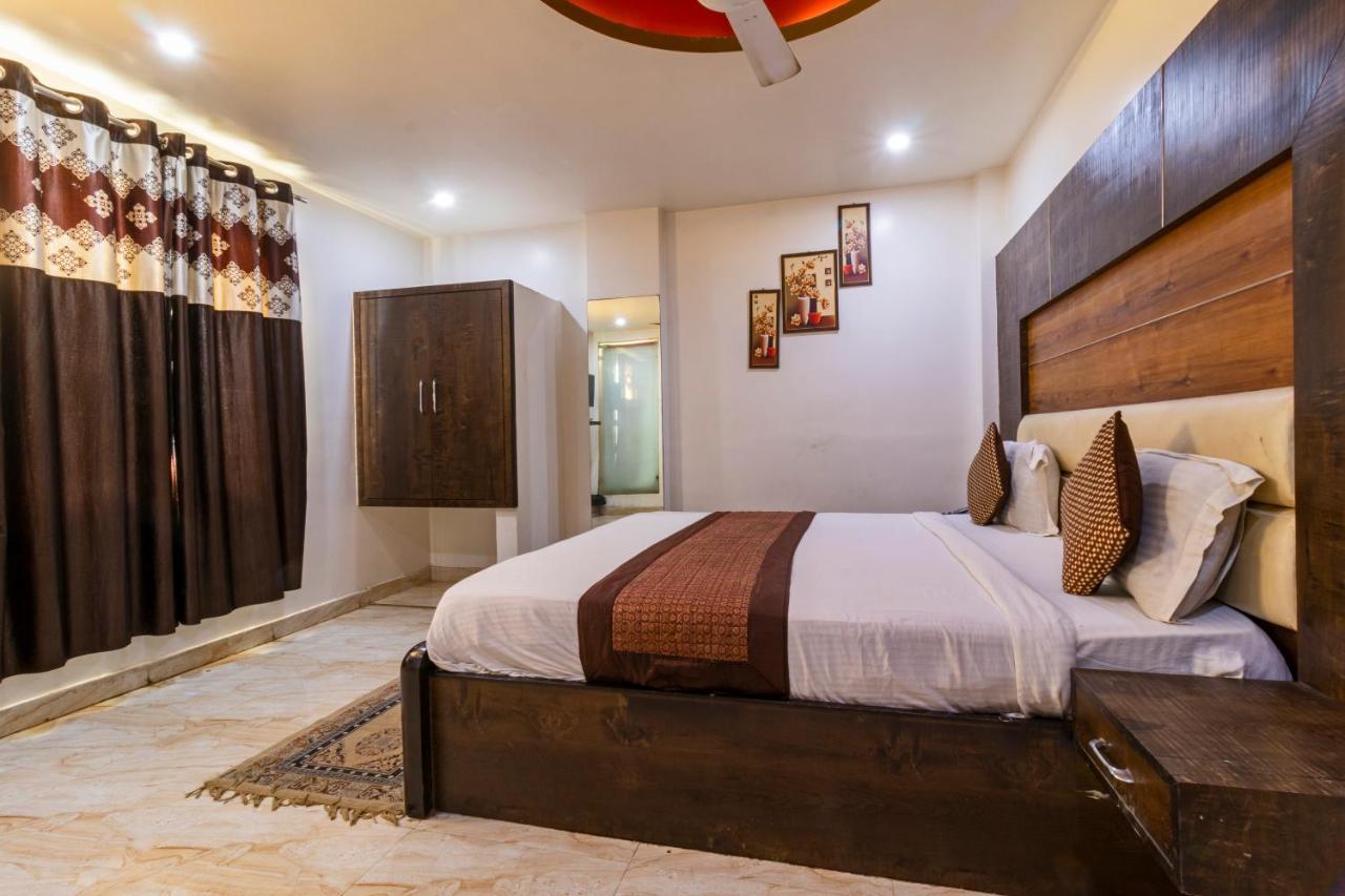 Hotel The Amour Dx Near Igi Airport Delhi 뉴델리 외부 사진