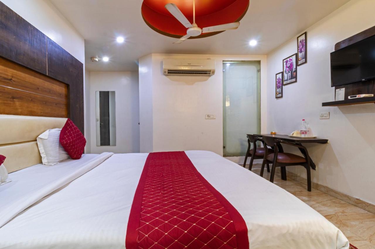Hotel The Amour Dx Near Igi Airport Delhi 뉴델리 외부 사진