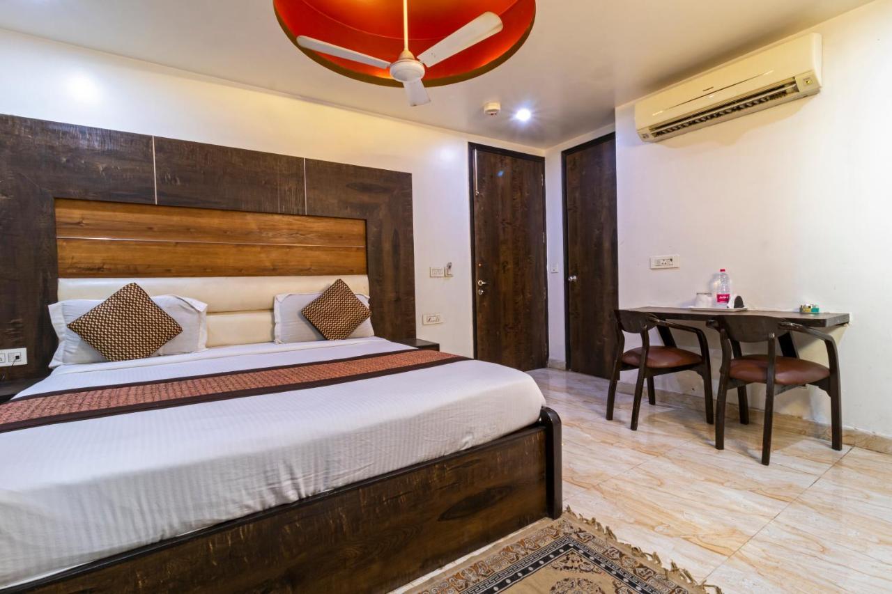 Hotel The Amour Dx Near Igi Airport Delhi 뉴델리 외부 사진