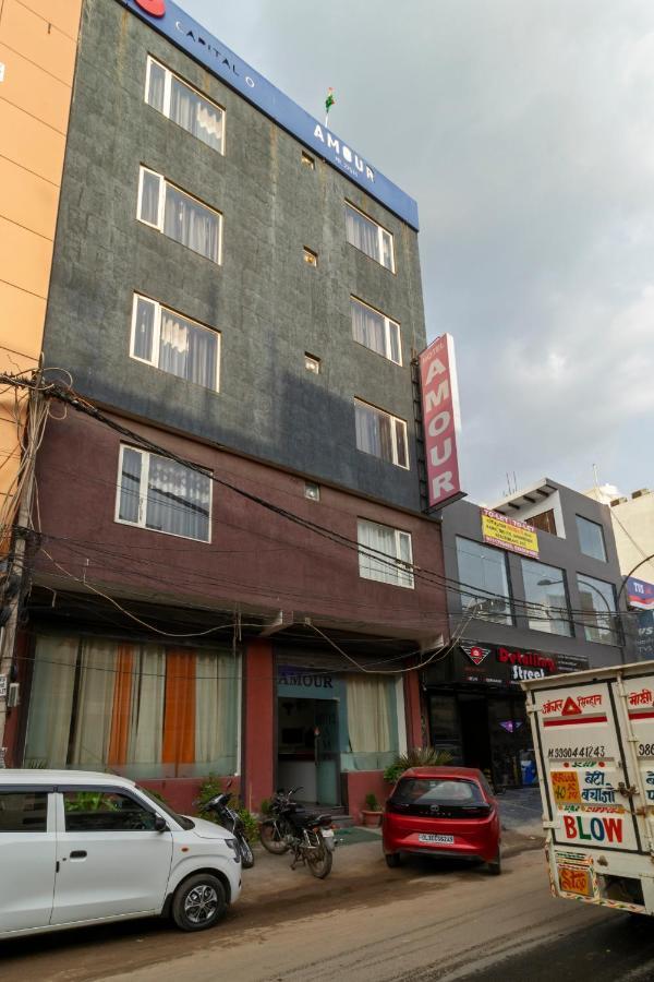 Hotel The Amour Dx Near Igi Airport Delhi 뉴델리 외부 사진