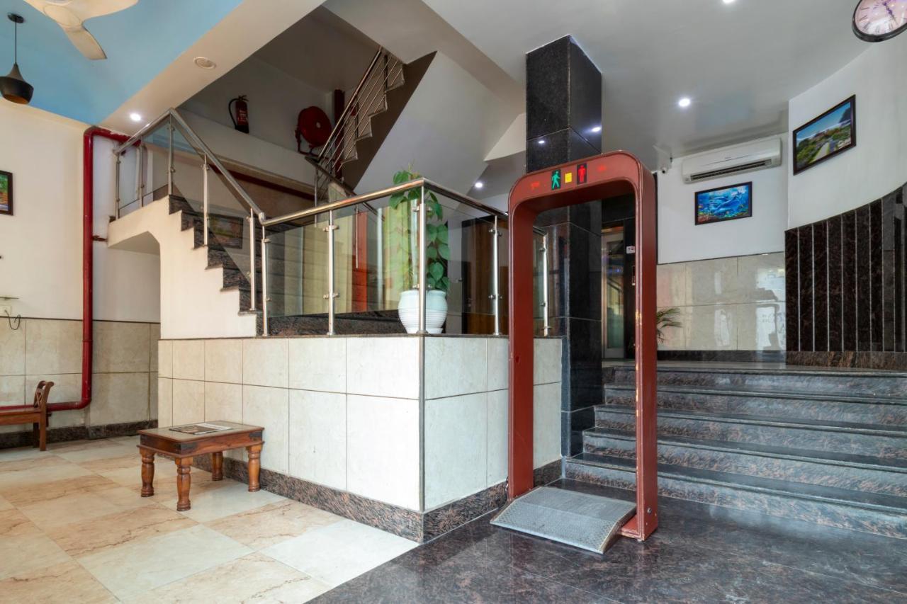 Hotel The Amour Dx Near Igi Airport Delhi 뉴델리 외부 사진