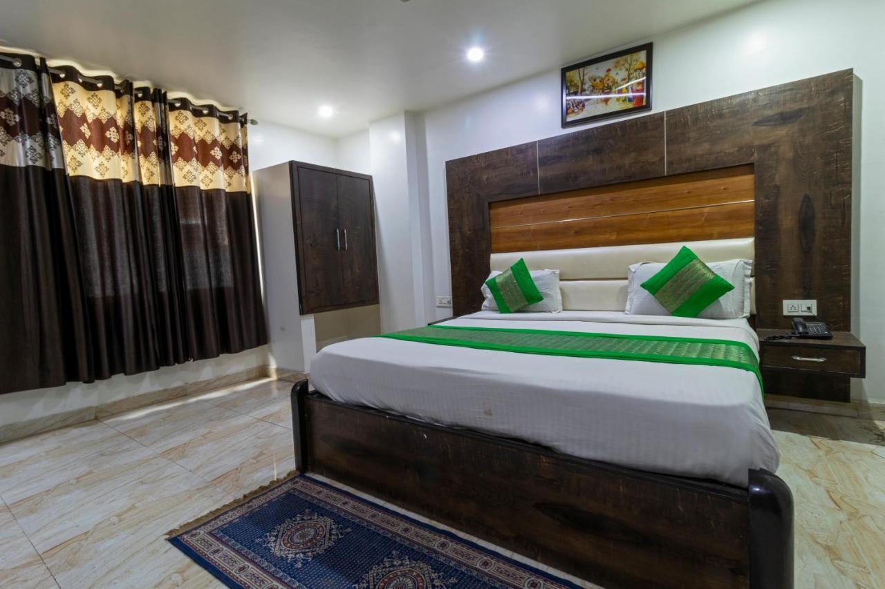 Hotel The Amour Dx Near Igi Airport Delhi 뉴델리 외부 사진